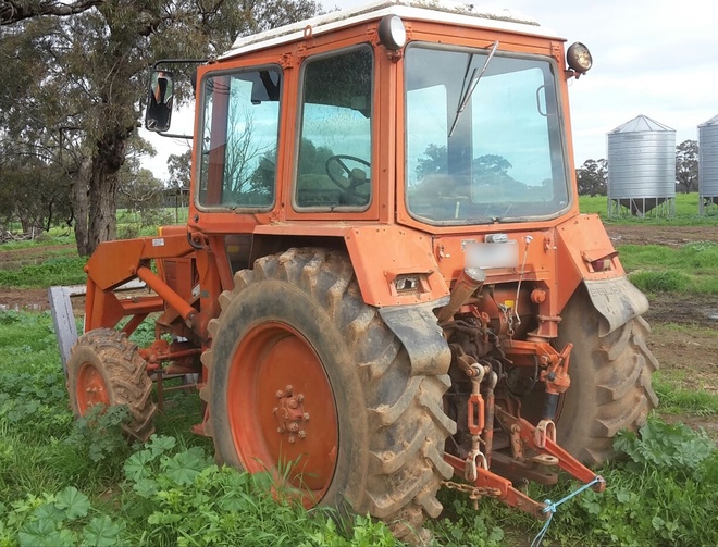 920 BELARUS Tractor For Sale with FEL Machinery & Equipment